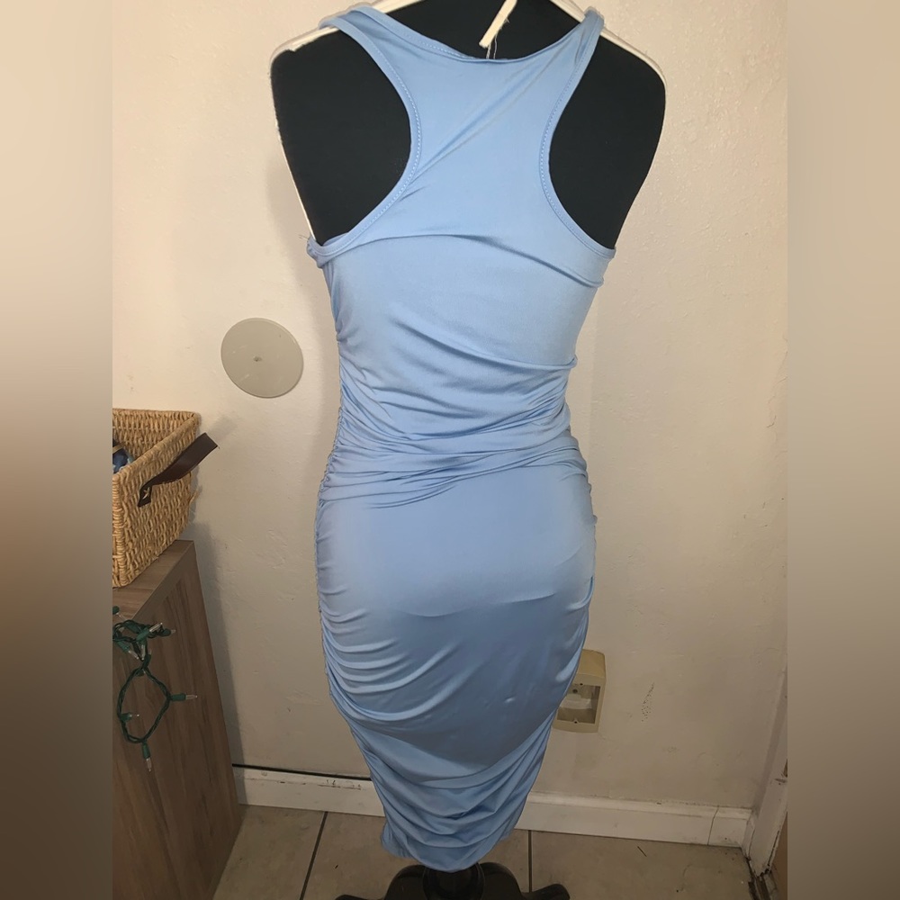 Plus size - Picture 2 of 2